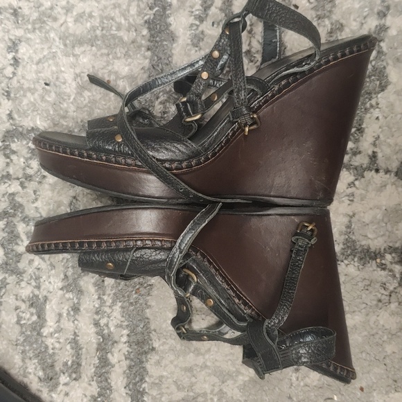 Stuart Weitzman Women's heel pump wedge size 7.5 - Picture 5 of 8